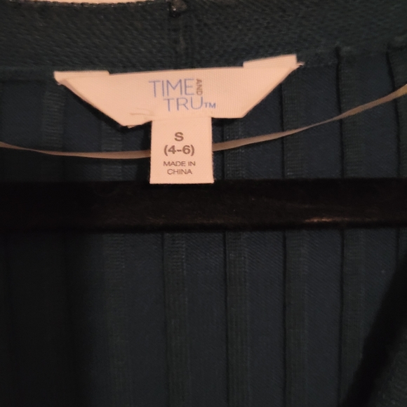 A deep blue long sleeved jacket/ shawl - Picture 3 of 4